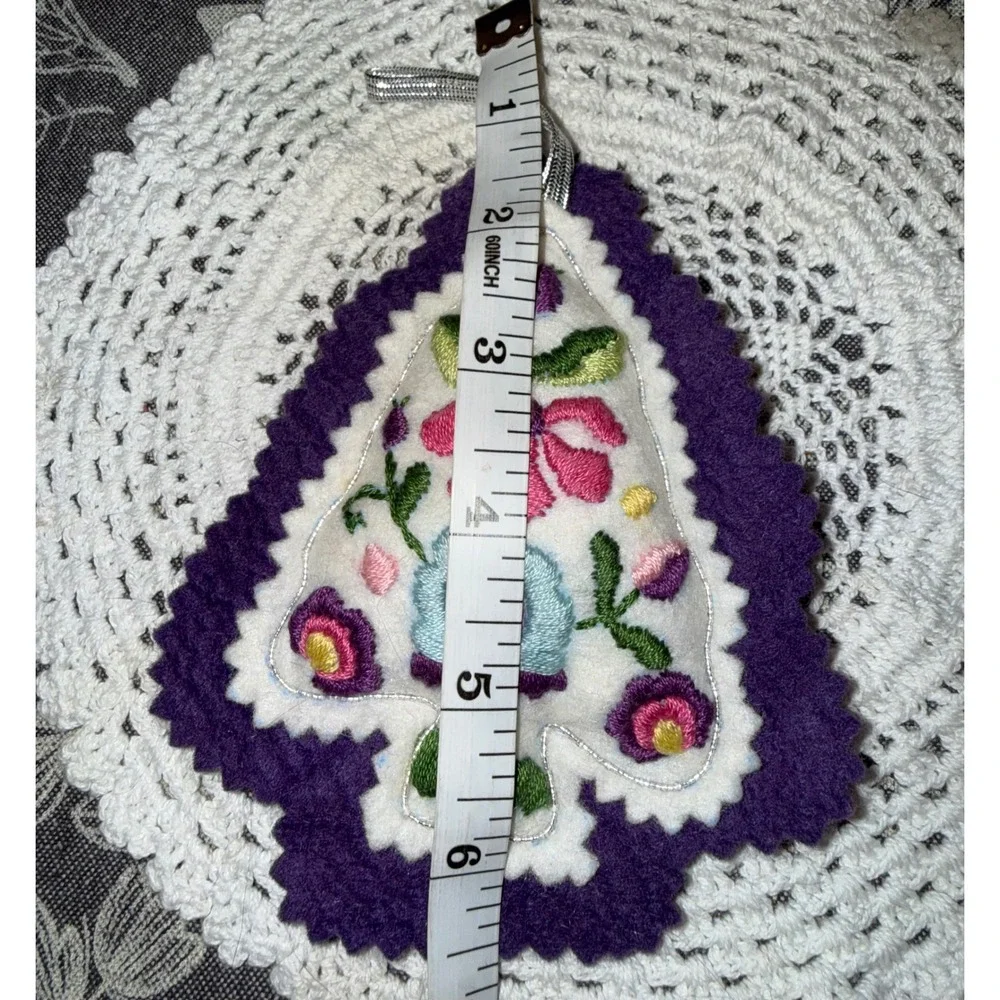 Handmade Embroidered Felt Christmas Tree Ornament Purple White Floral‎ Folk Art